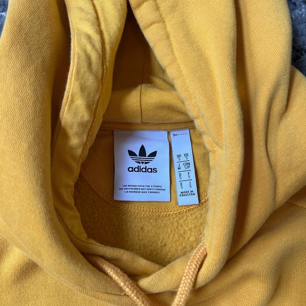 ADIDAS Old School Original Hoodie With Embroidered Colorful Logo - Picture 6 of 9
